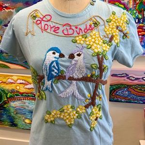 Johnny Was Joystick Love Birds Embroidered Tee Shirt Large